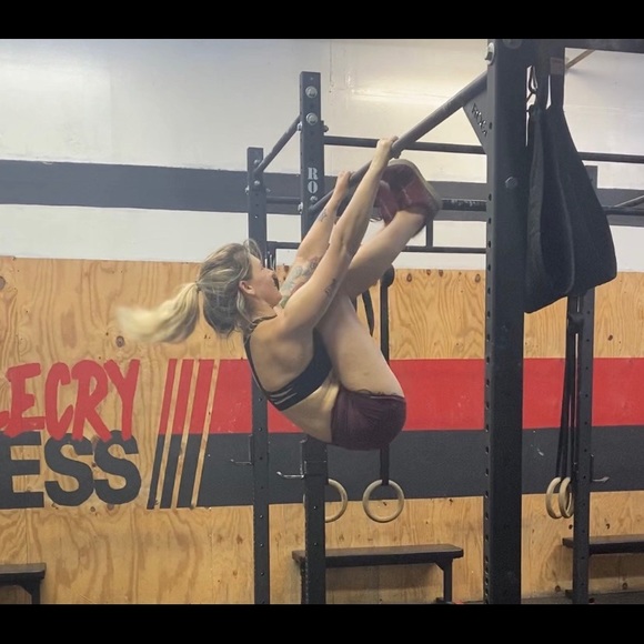 Meet your Posher, Allie - Picture 8 of 13